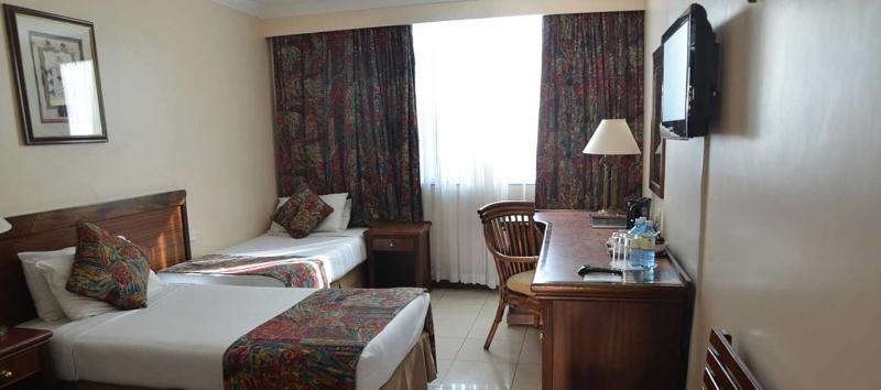 Jacaranda 3*