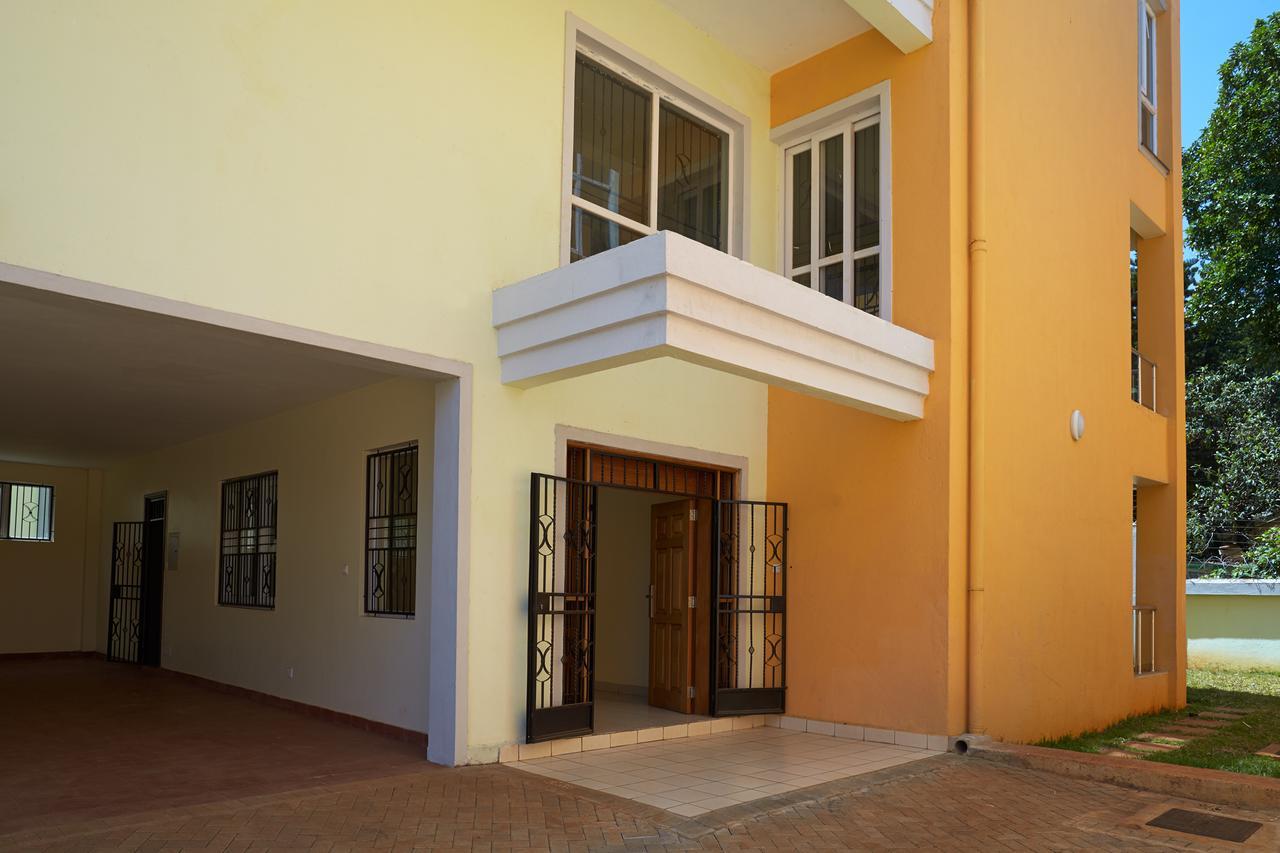 Westlands Backpackers *