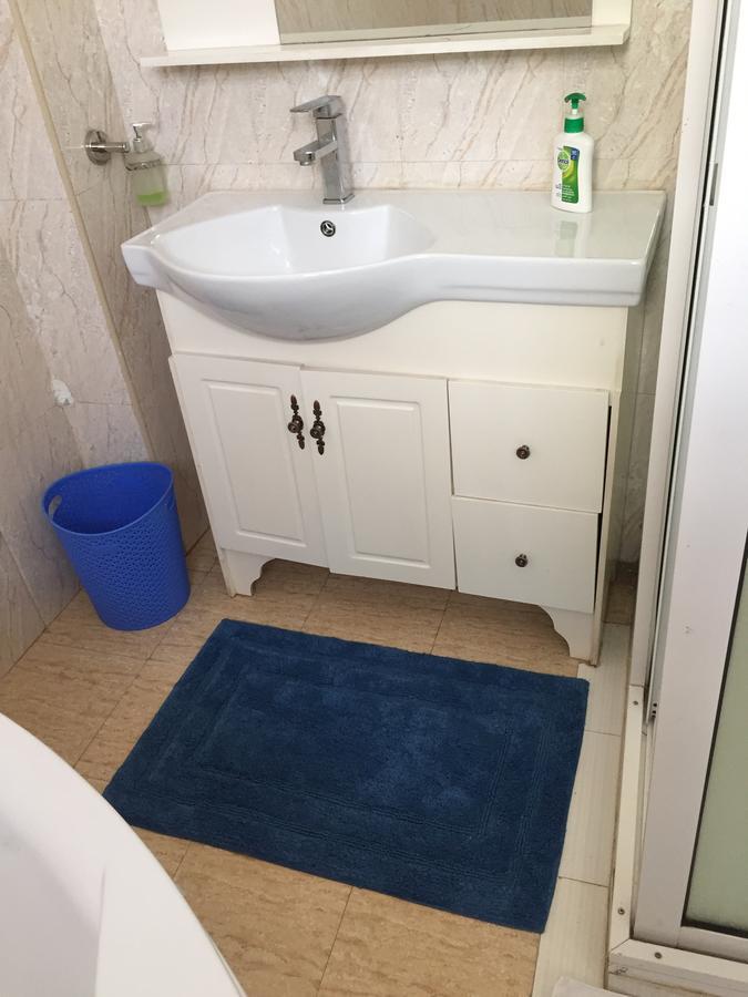 Salmiya Place 2 Guest house