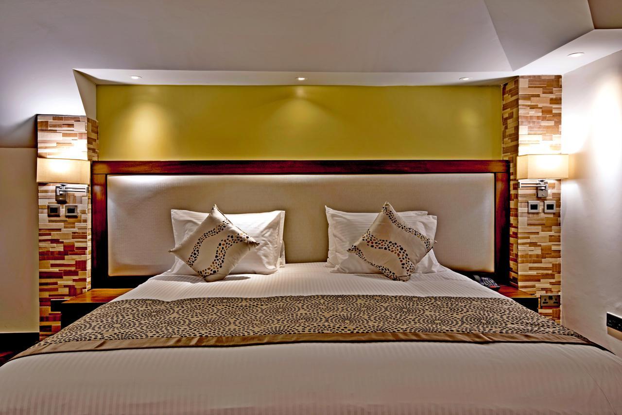 Hotel Magna And