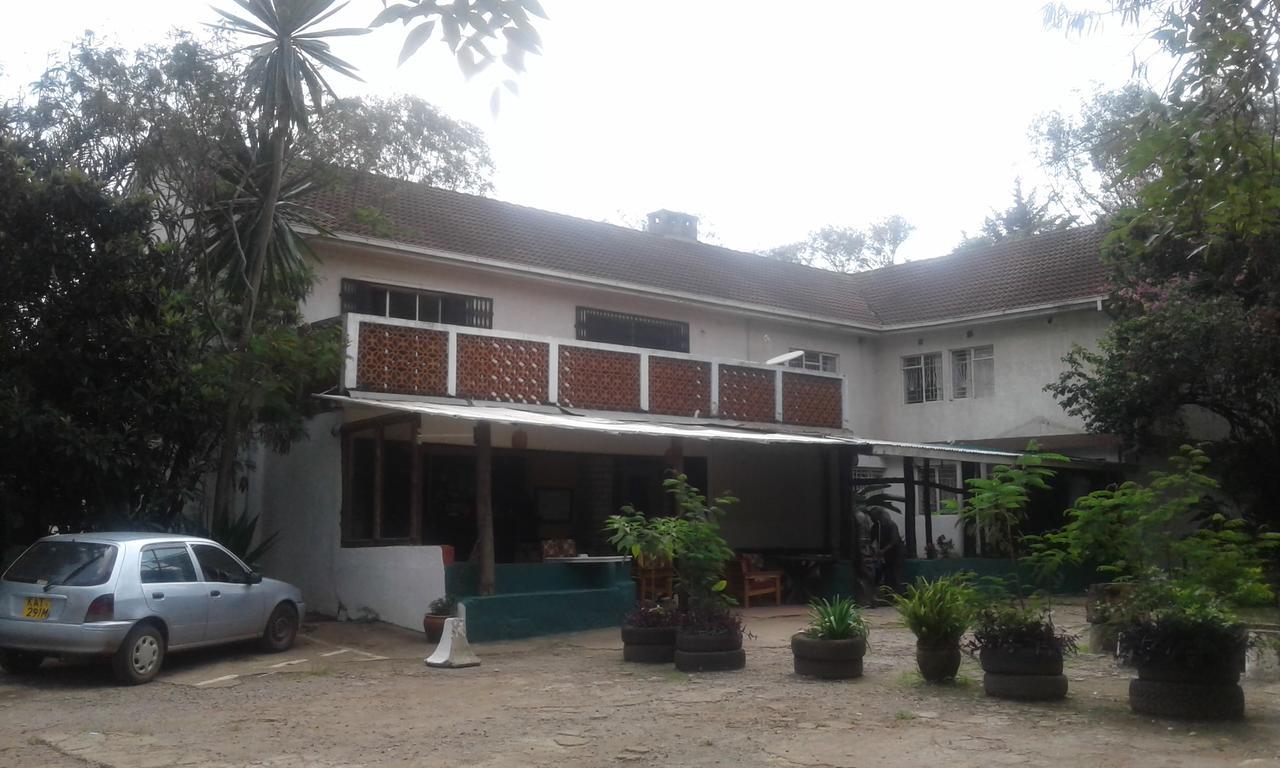 Hotel Karen Camp &