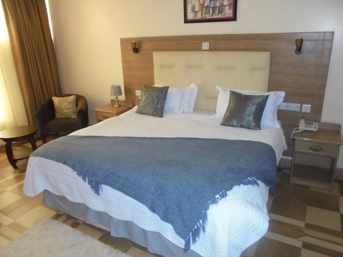 Hotel Leone Boutique 3*