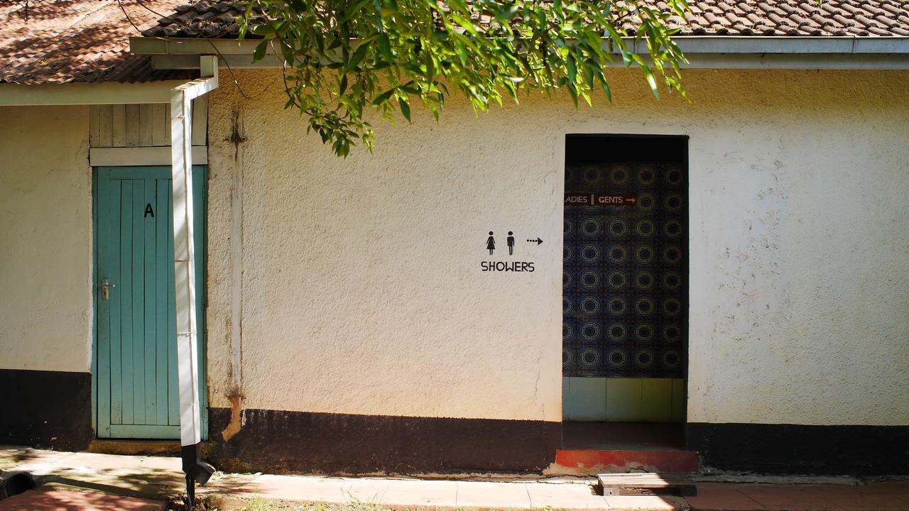 Hotel Karen Camp & 2*