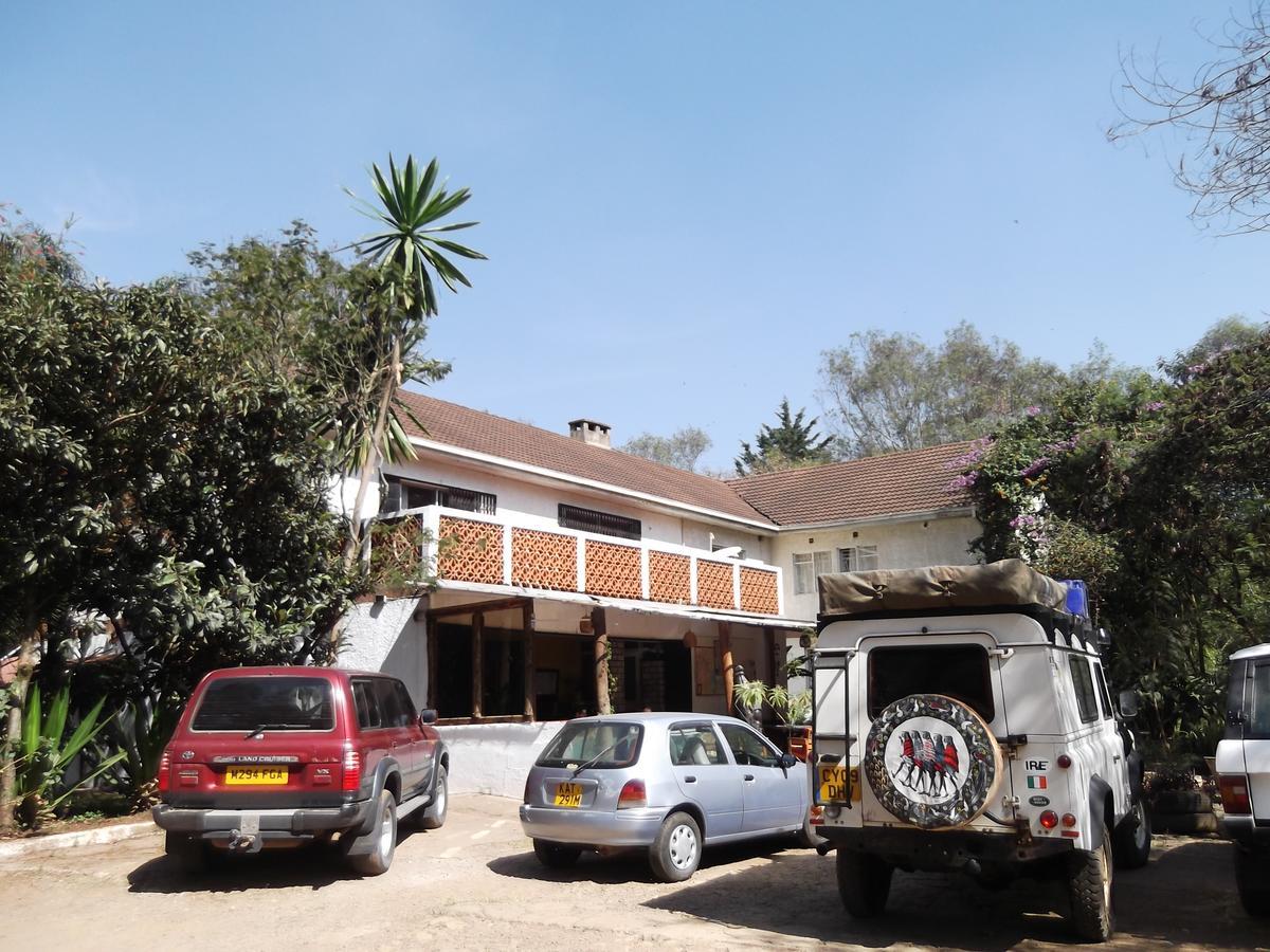 Karen Camp & Hotel 2*