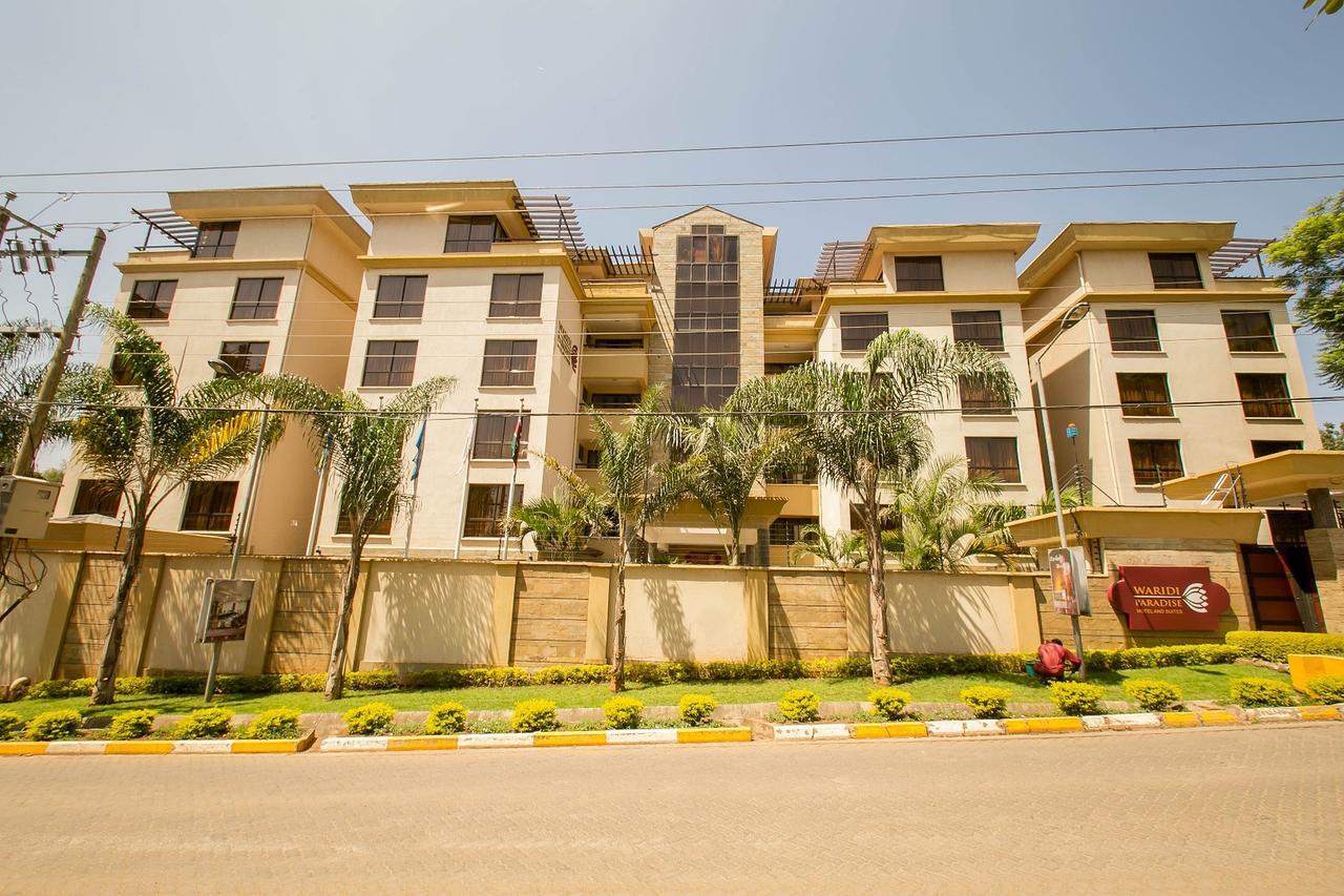 Waridi Paradise And Nairobi