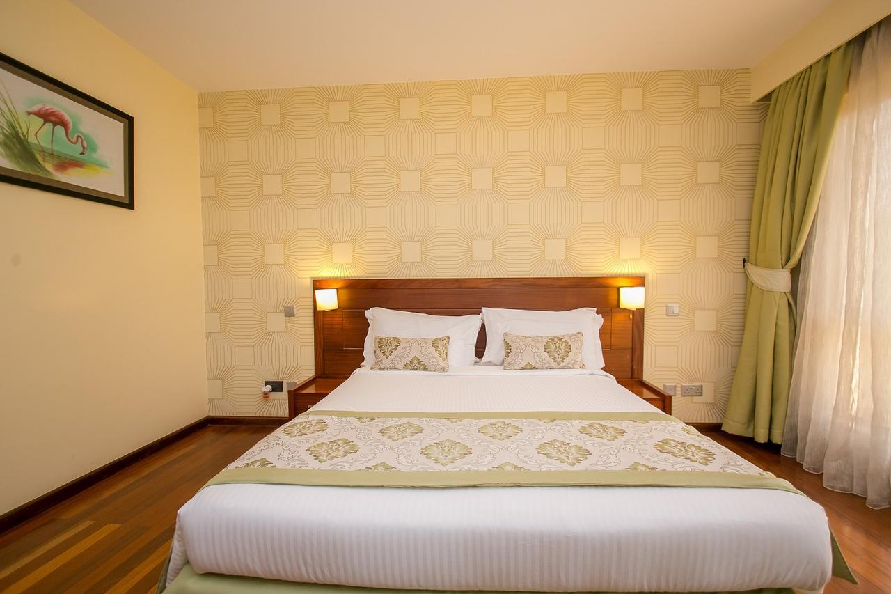 Waridi Paradise And Hotel 4*