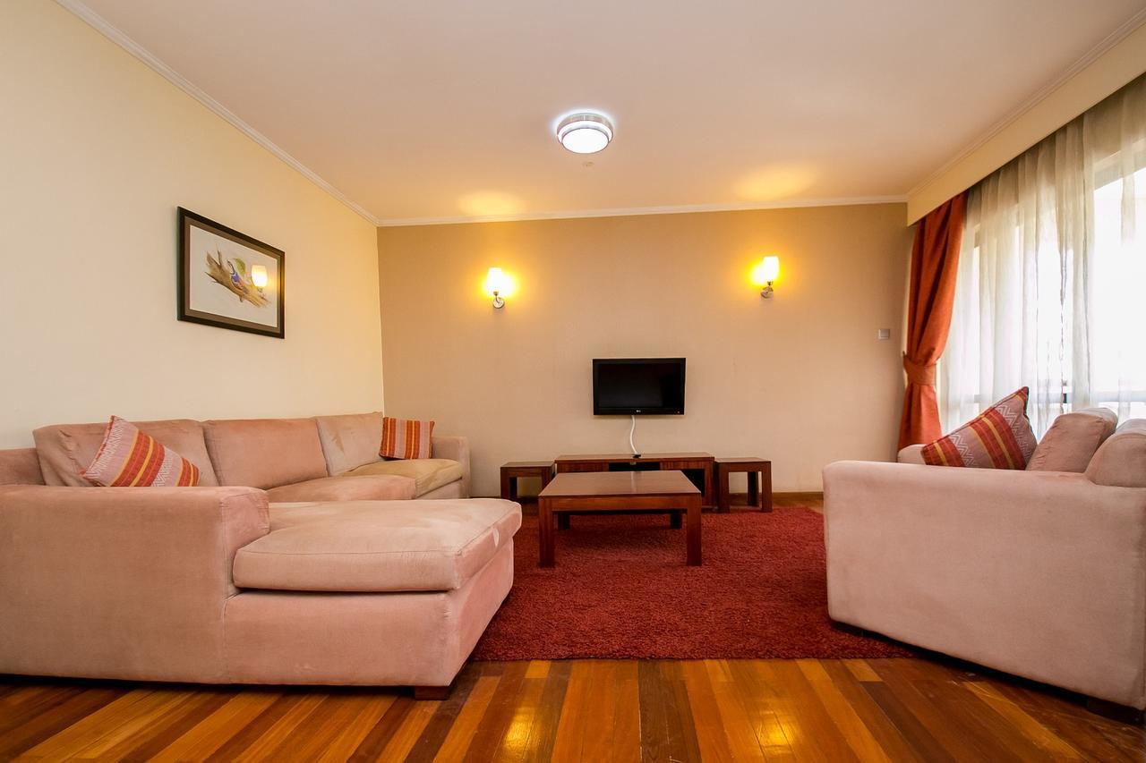 Waridi Paradise And Hotel 4*