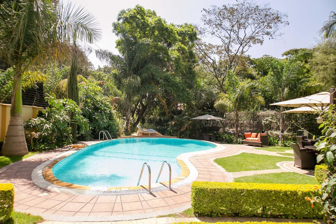 Hotel Waridi Paradise And