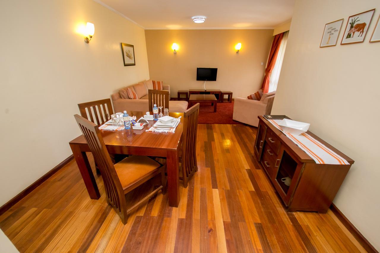 Waridi Paradise And Hotel 4*