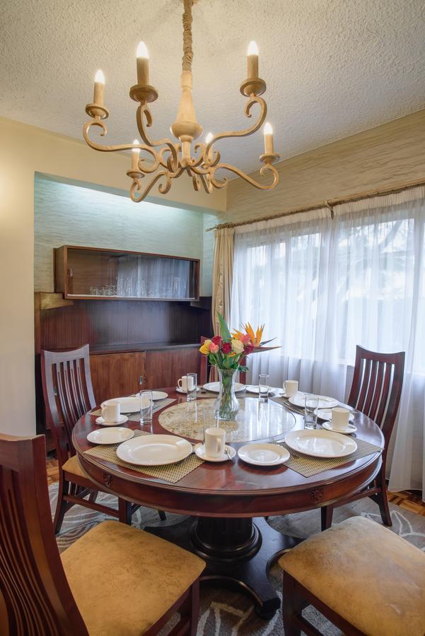 Aparthotel Mimosa Court 3*