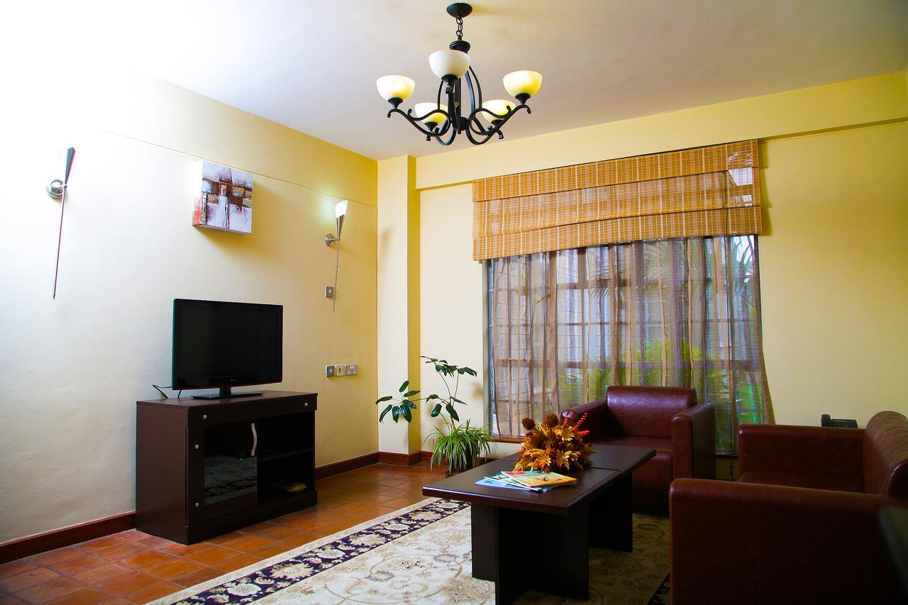 Batians 3*