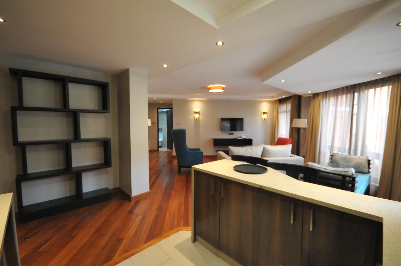 Longonot Place Serviced Apartment-nairobi, Centre Cbd Aparthotel Nairobi