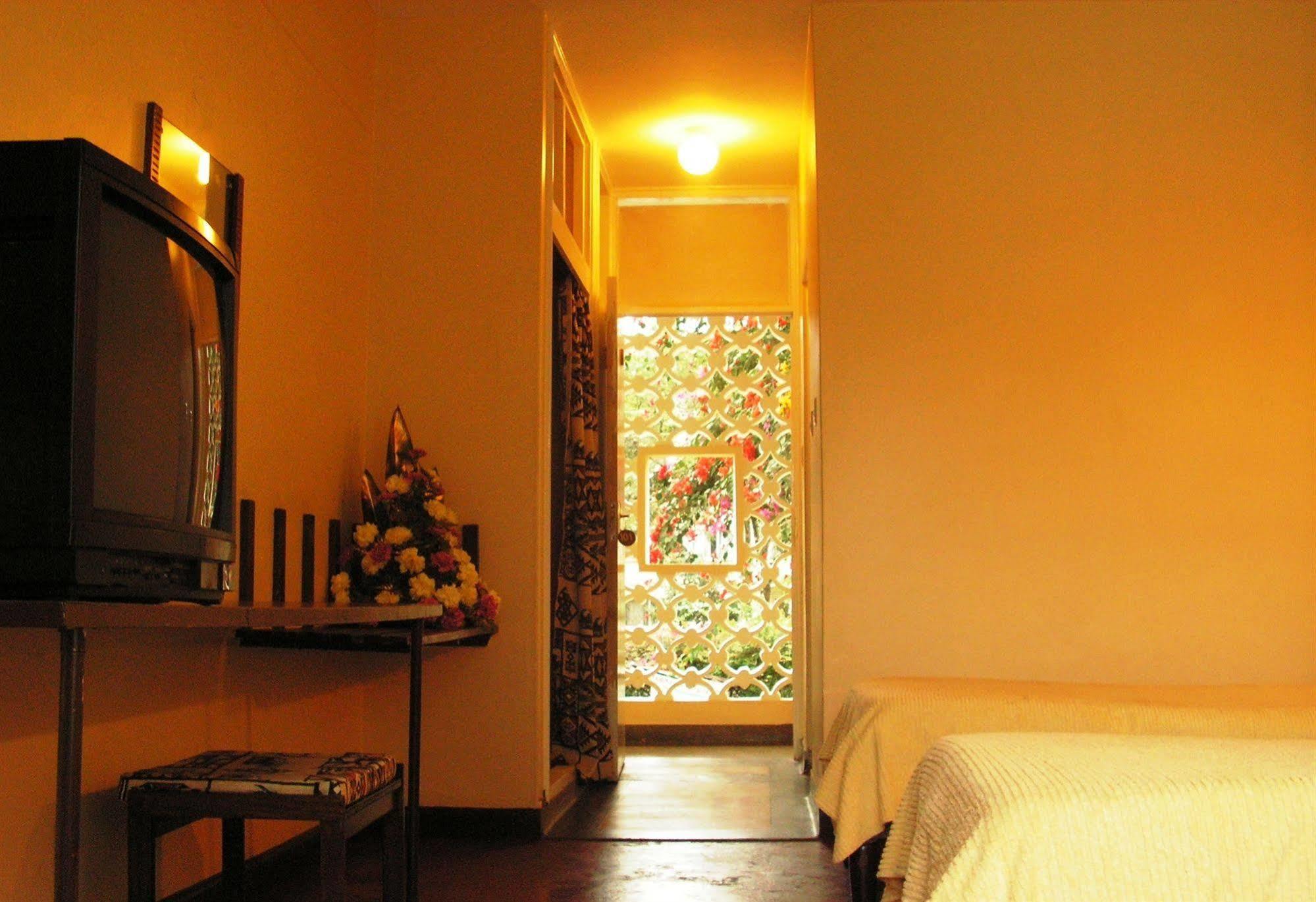 Hotel Kivi Milimani 3*