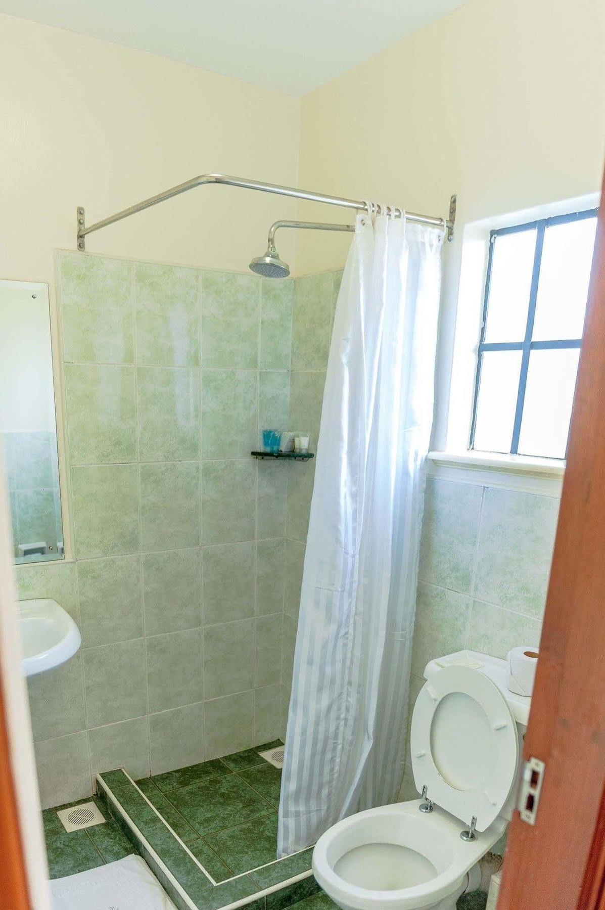 Mvuli House 3*