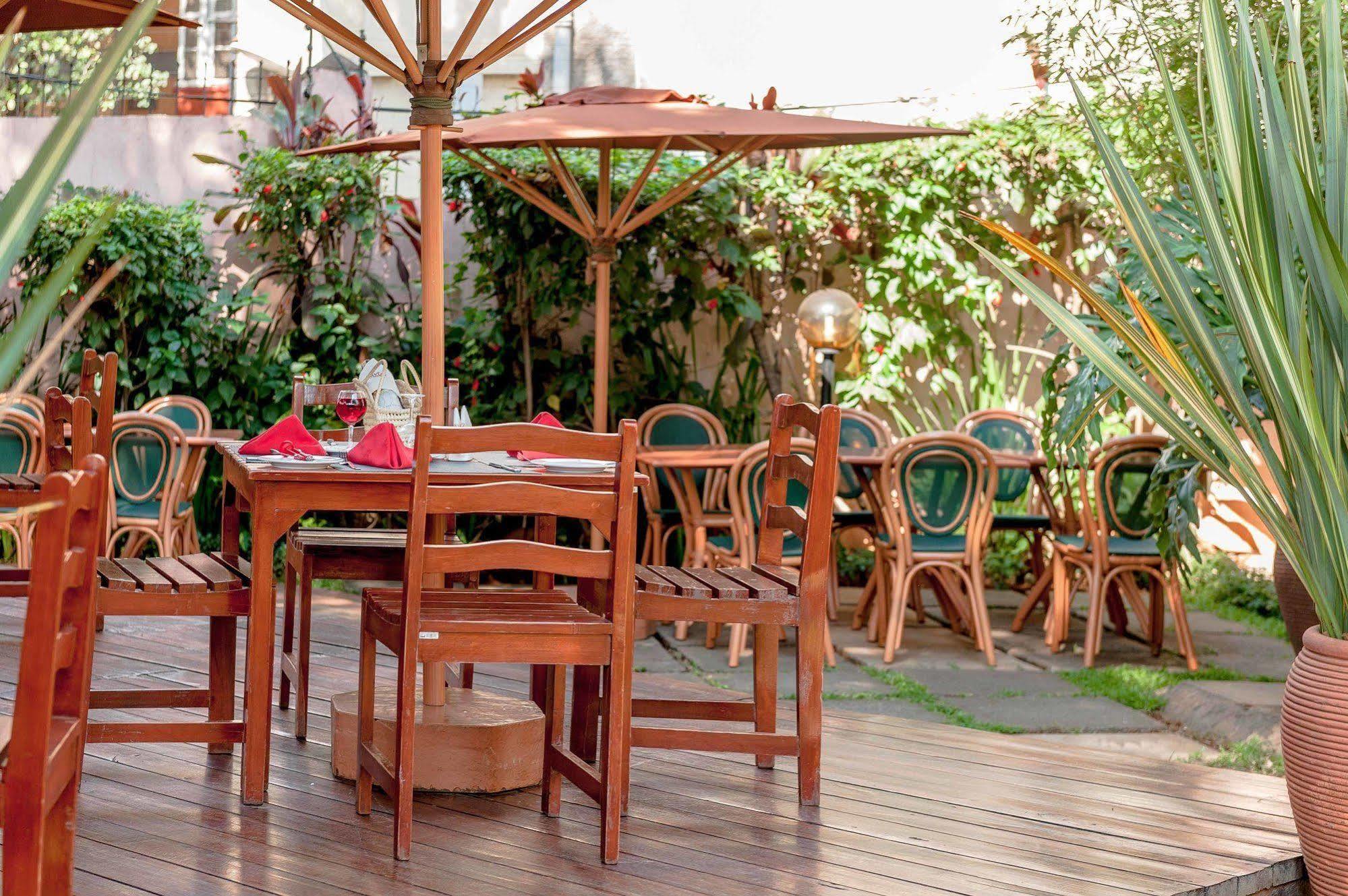Bed & Breakfast Mvuli House 3*