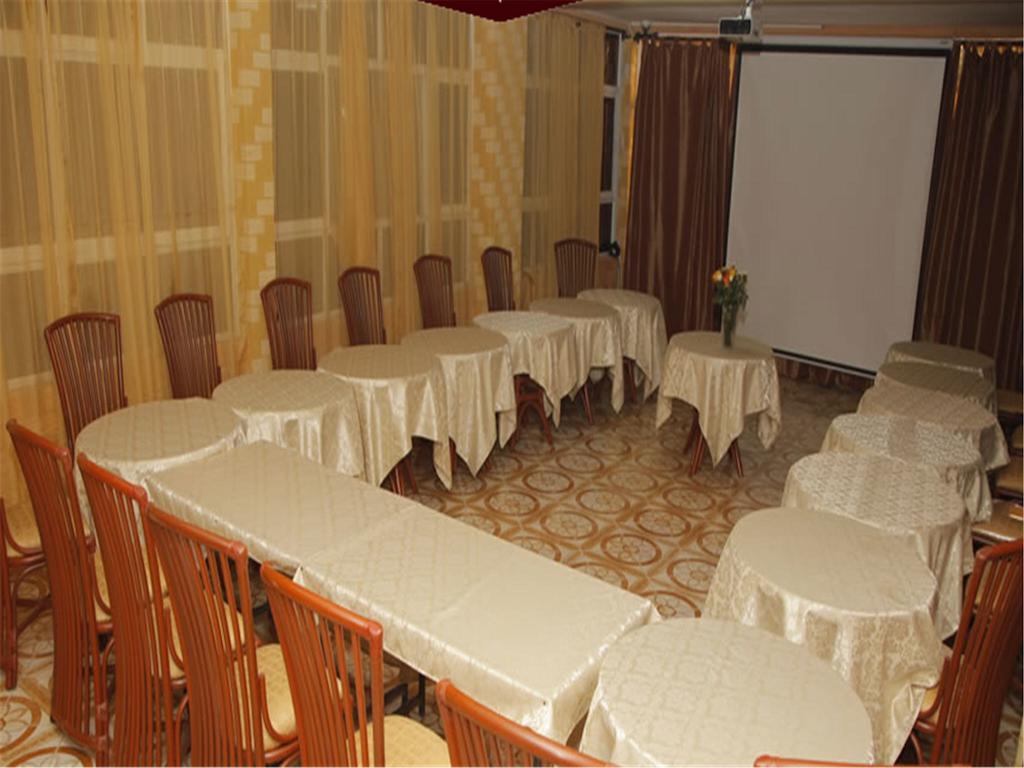 Hotel Pearl Palace
