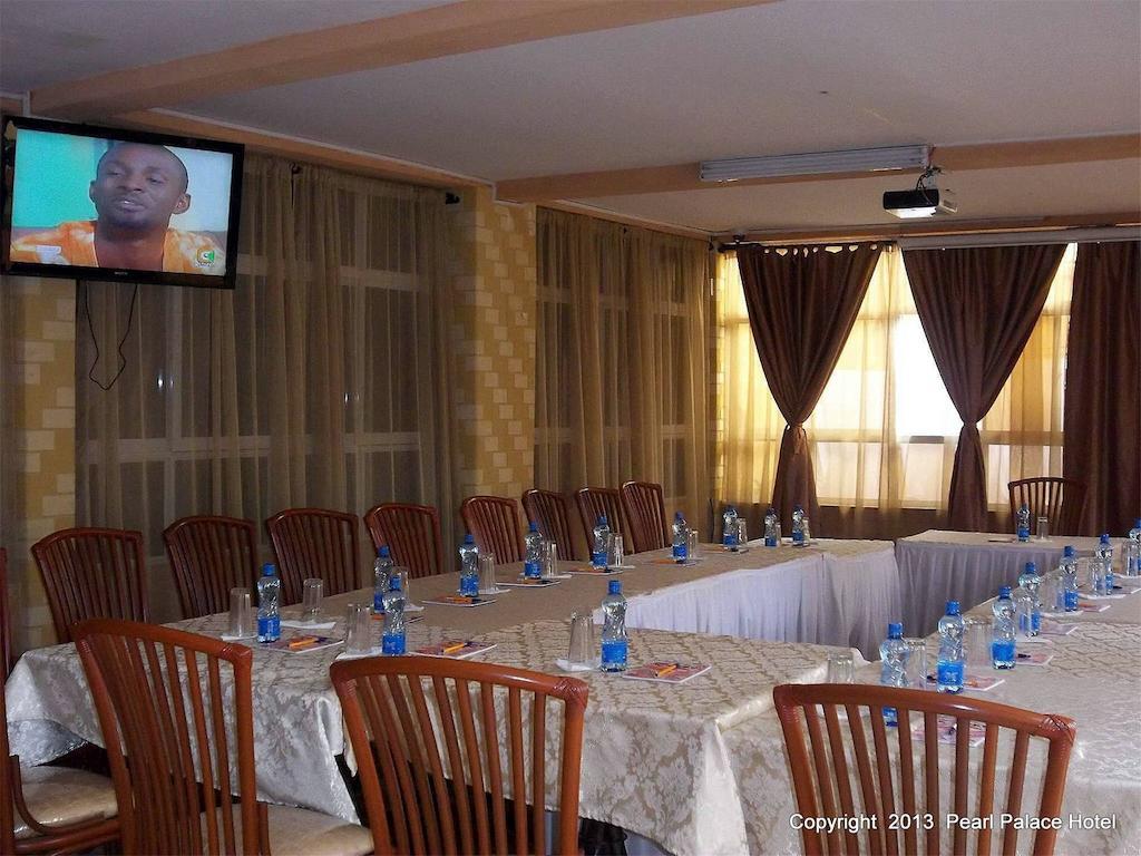 Hotel Pearl Palace 3*