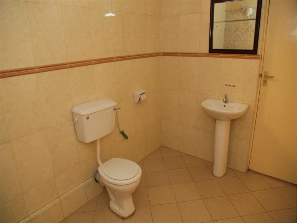 Pearl Palace Hotel 3*