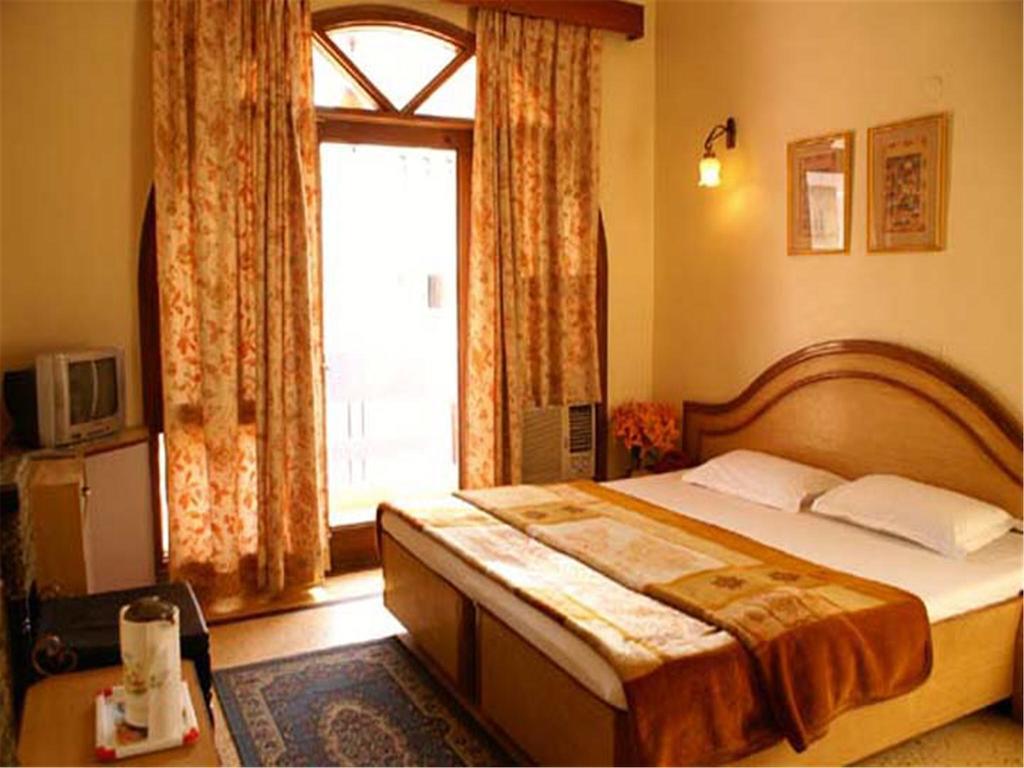 Pearl Palace Nairobi