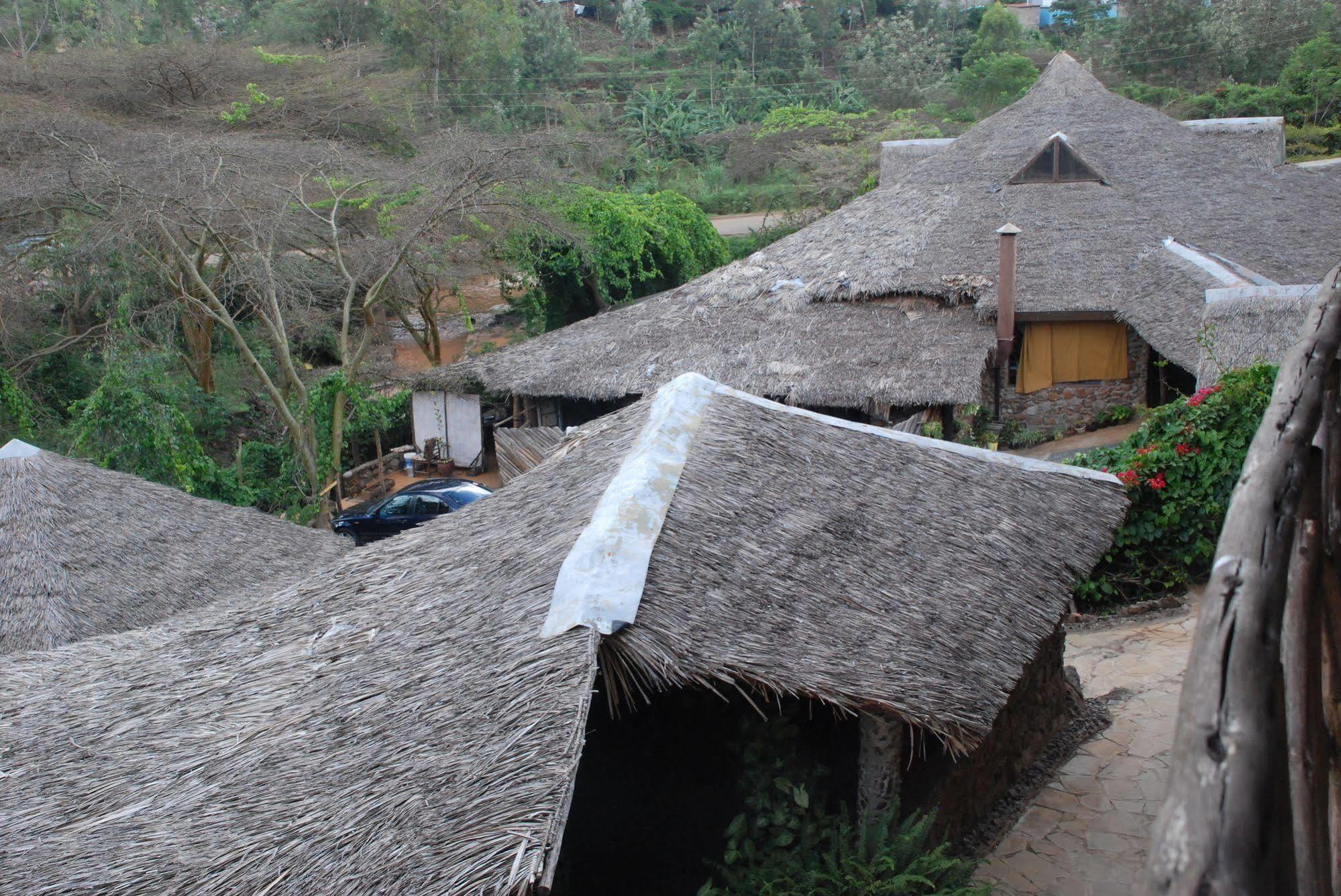 Osoita * Nairobi