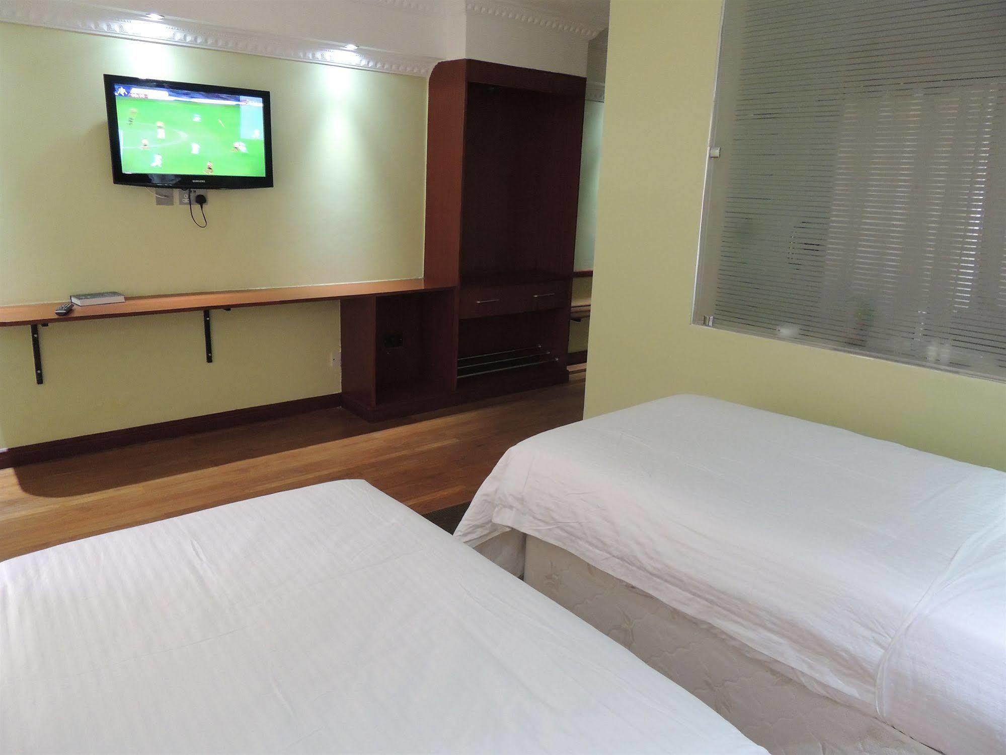 Upperhill Hotel