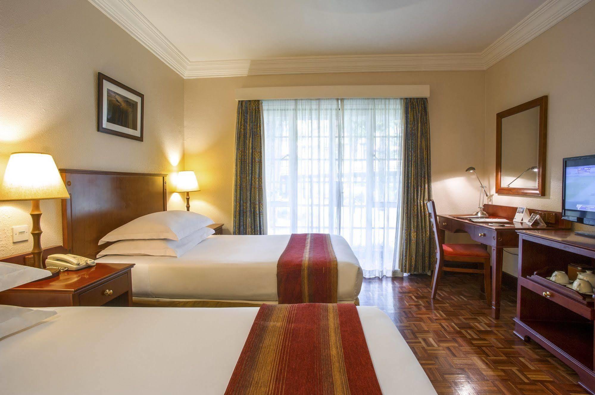 Hotel Southern Sun Mayfair 4*