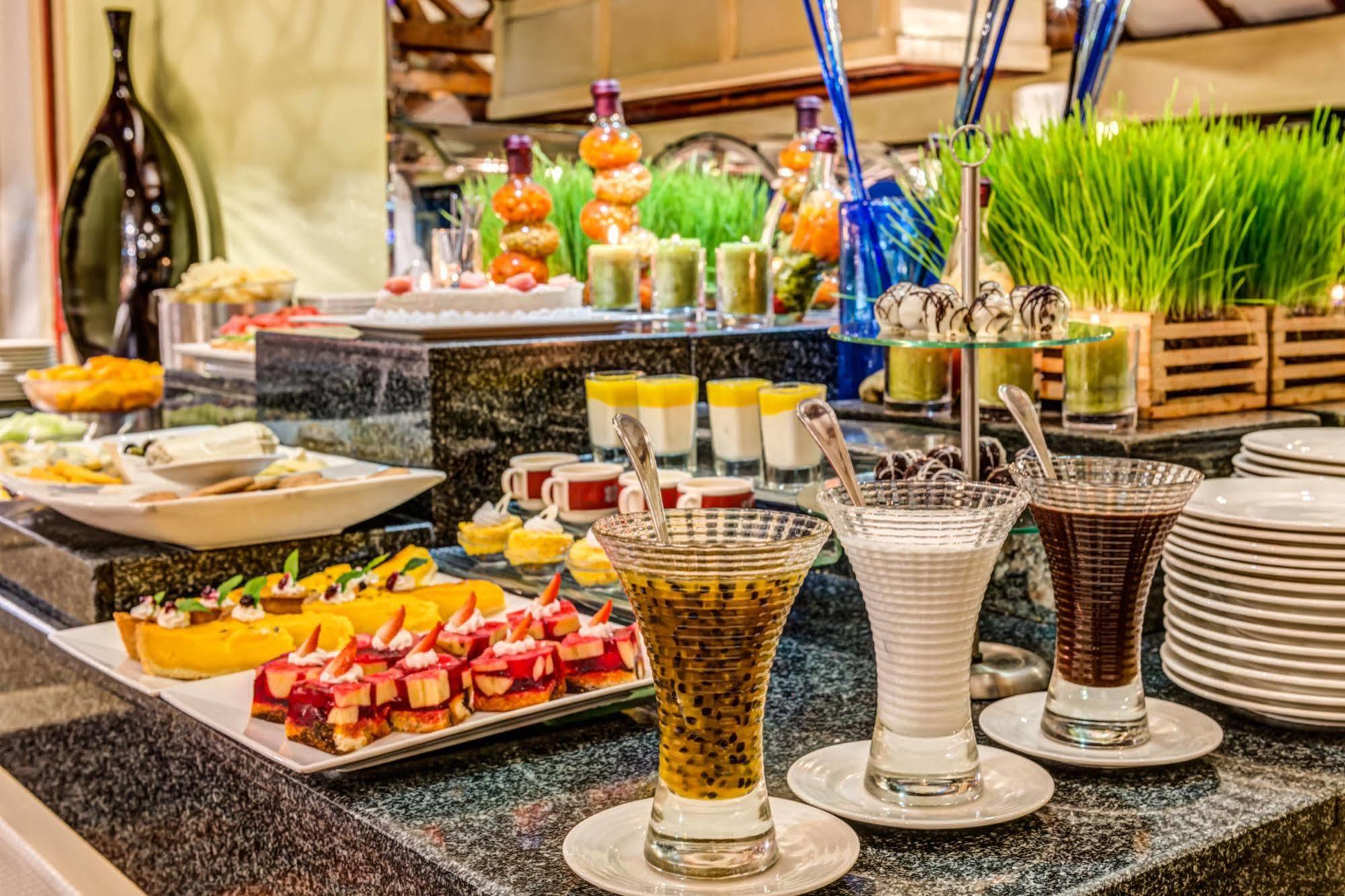 Southern Sun Mayfair 4*