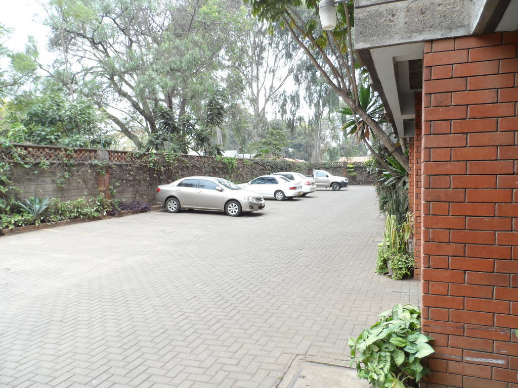 Wood Avenue Towers Apartment