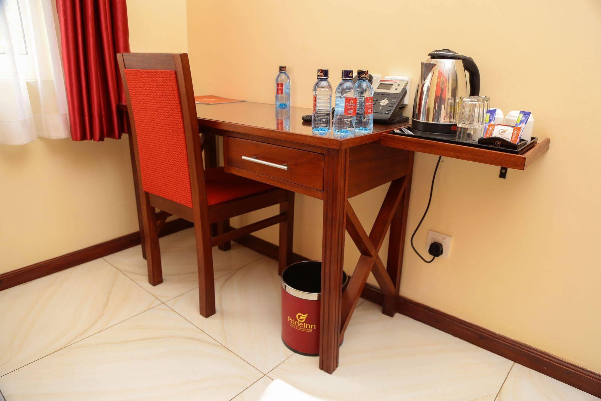 Prideinn Raphta Hotel