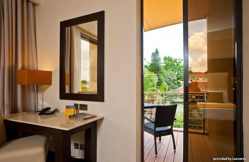 Four Points By Sheraton Hurlingham Hotel 4*