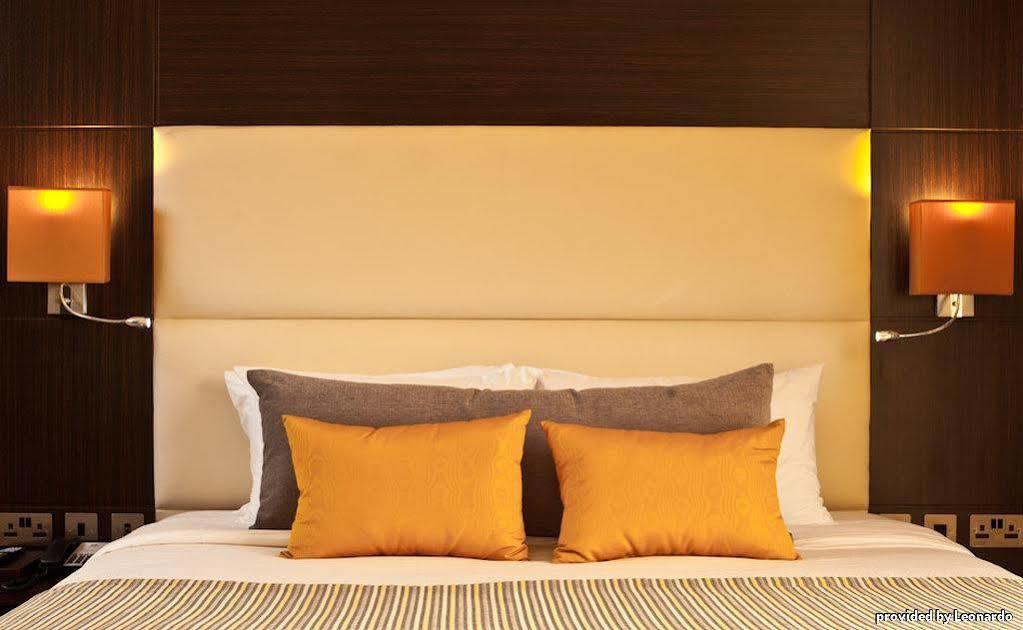 Hotel Four Points By Sheraton Hurlingham 4*