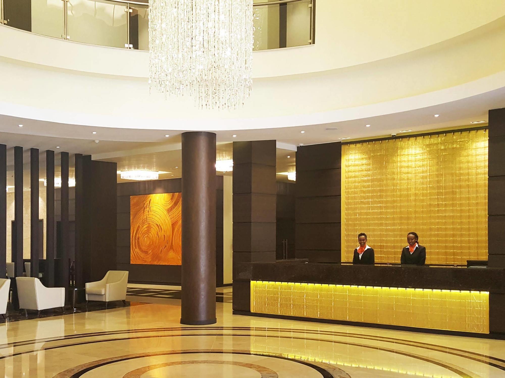 Hotel Doubletree By Hilton Nairobi 4*
