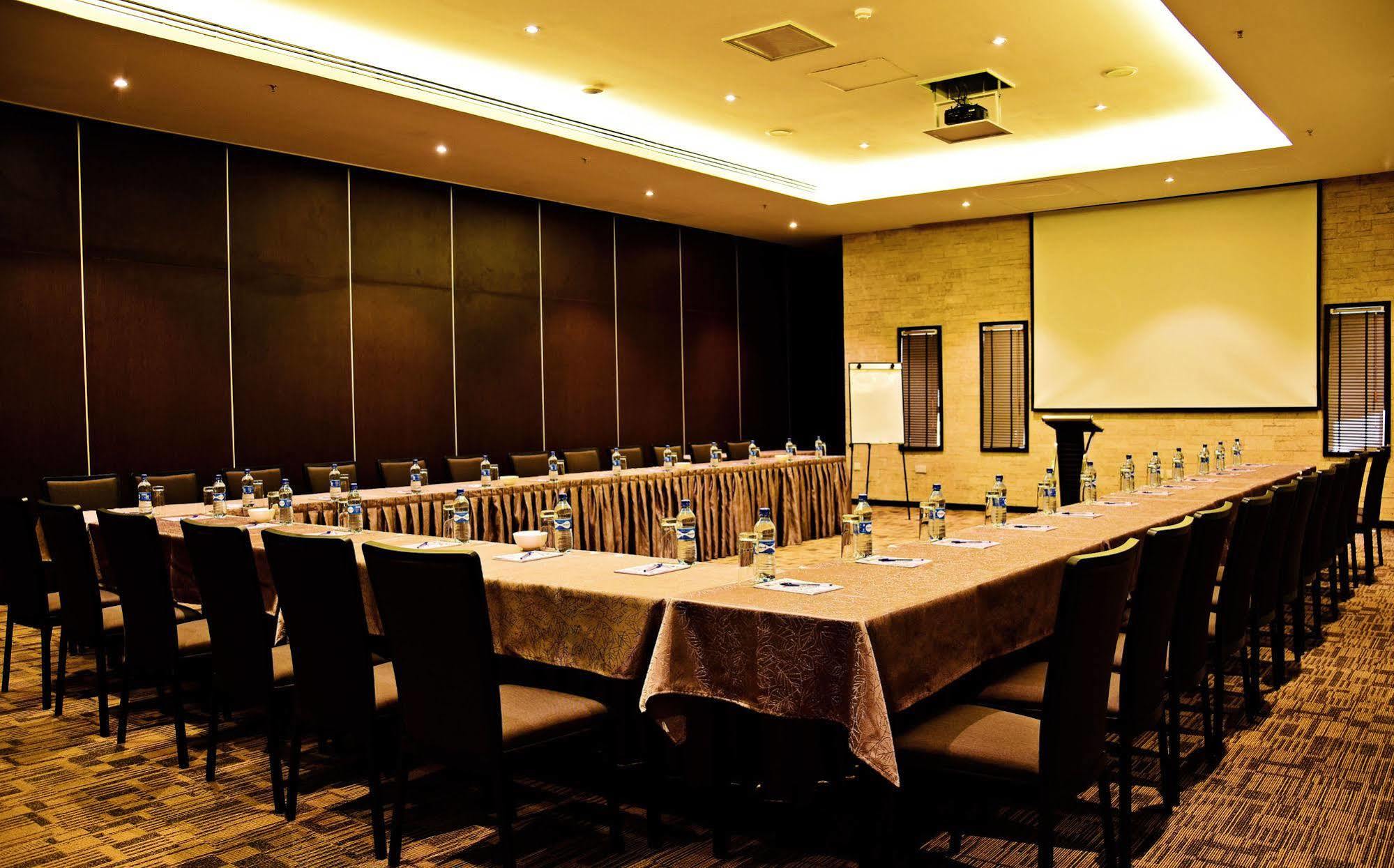 Hotel Doubletree By Hilton Nairobi