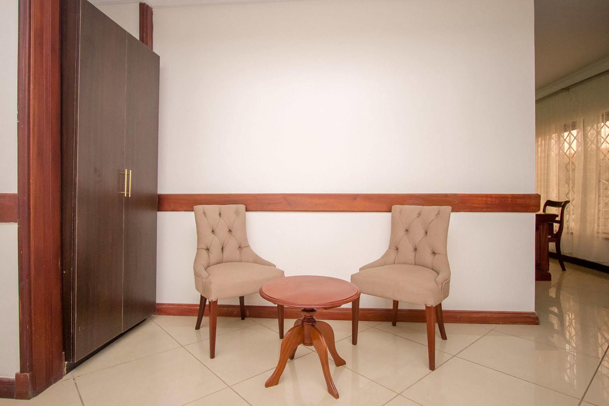 Hyatt Palace 3* Nairobi