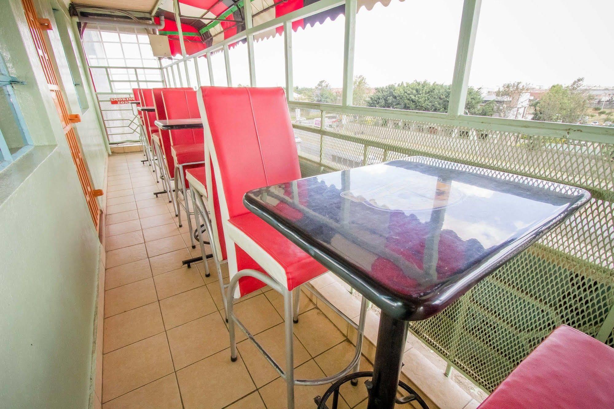 Winstonia 2* Nairobi