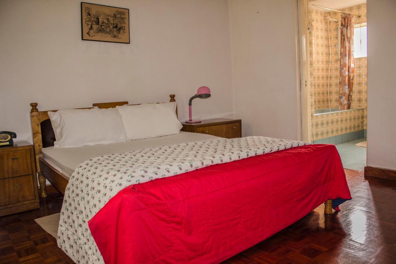 Homestay Brookside Westlands *