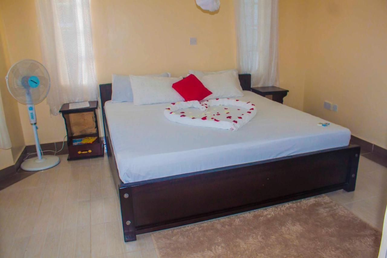 Elegant Comfy Rooms- Jkia Homestay