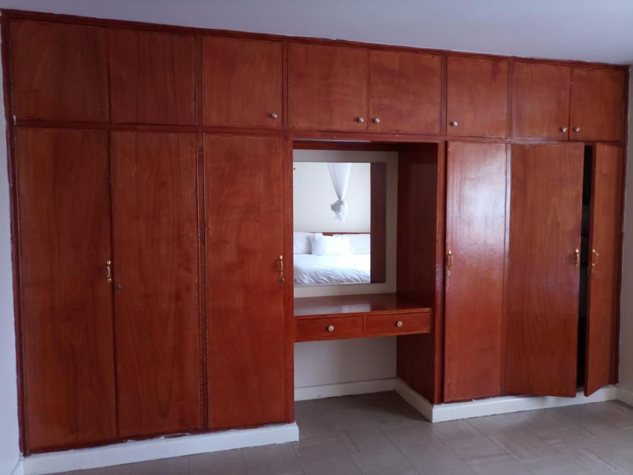 Apartment E5 Space