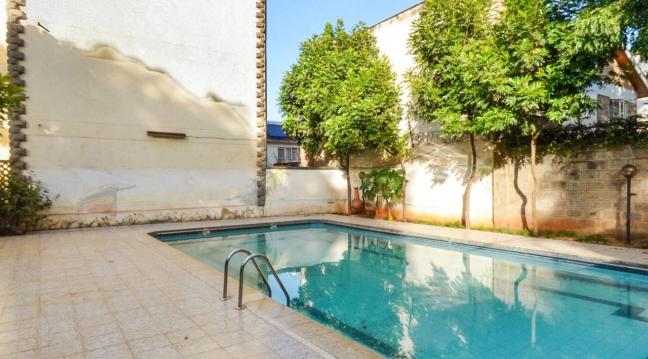 Brookside Peaks Apartment *