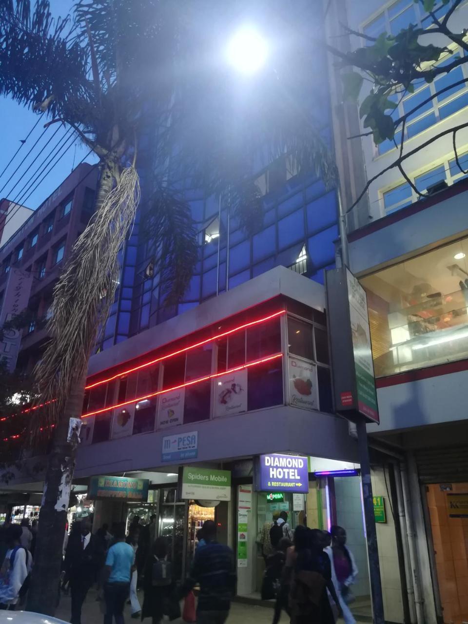 Diamond Hotel 3*