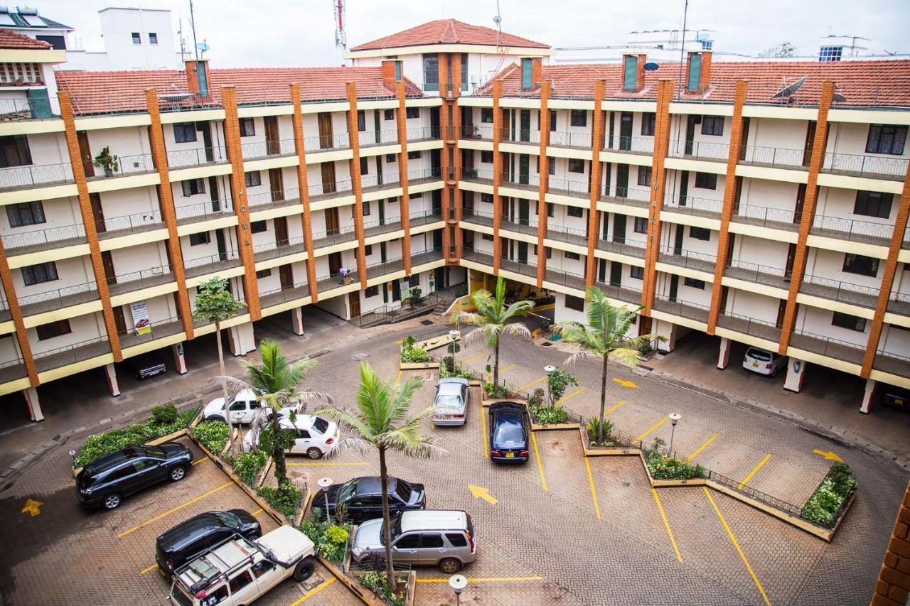 Njema Court Aparthotel