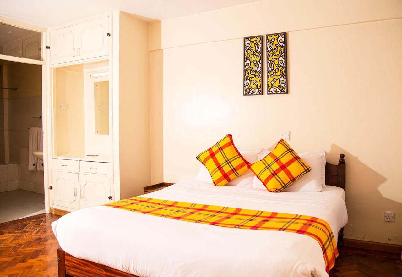 Aparthotel Njema Court 3*