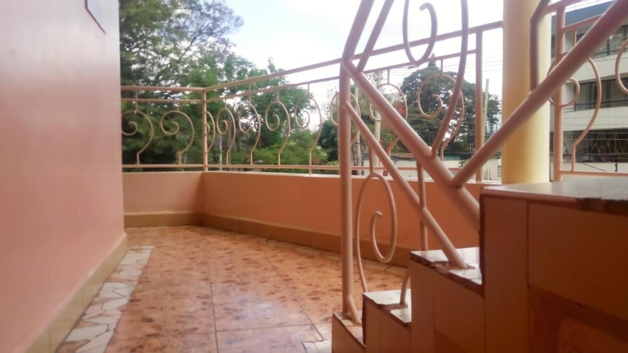 Aparthotel Pinnacle Court
