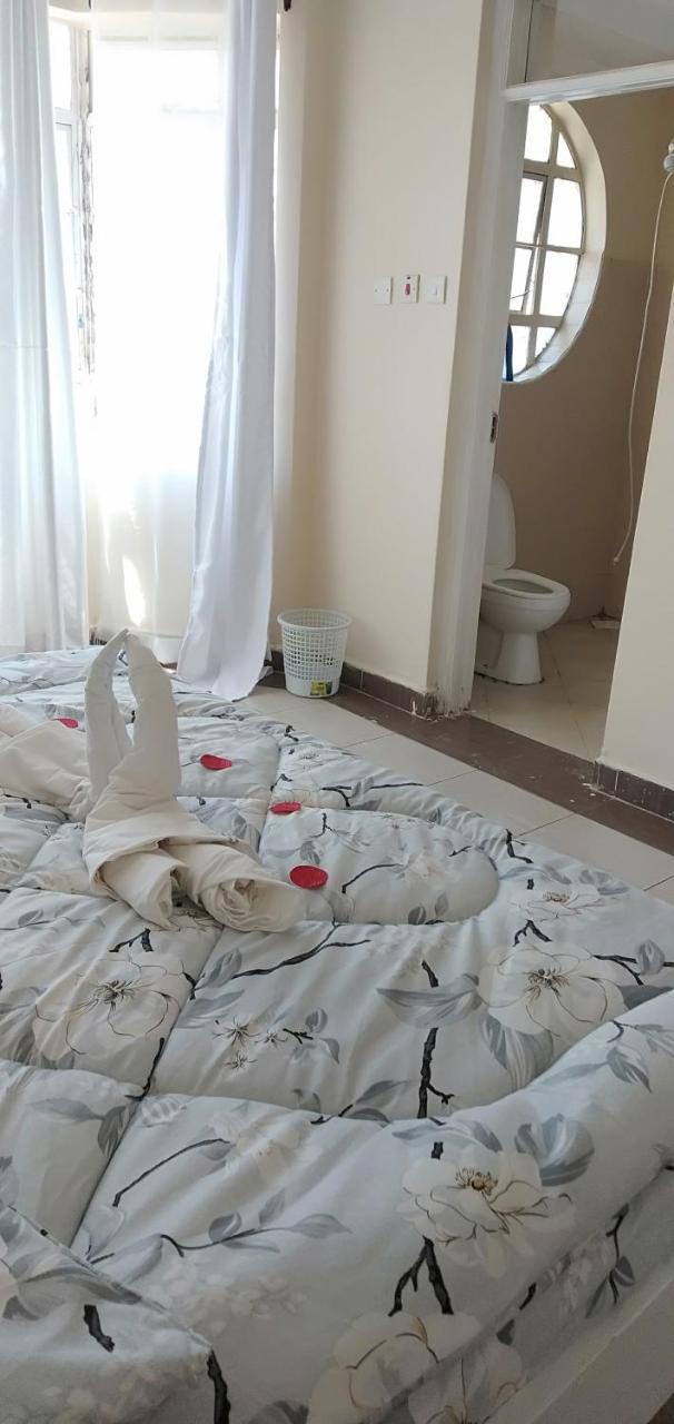 Homestay Royalty Homes -jkia *