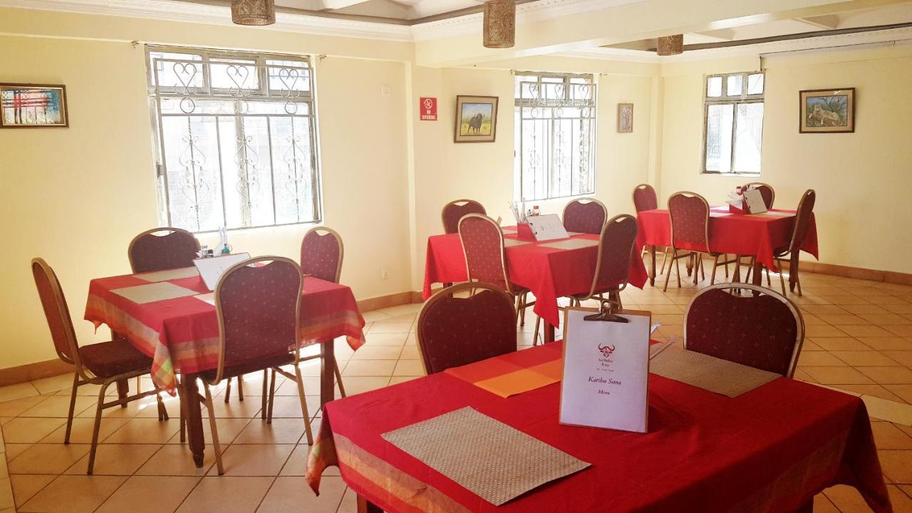 Red Buffalo House 3*