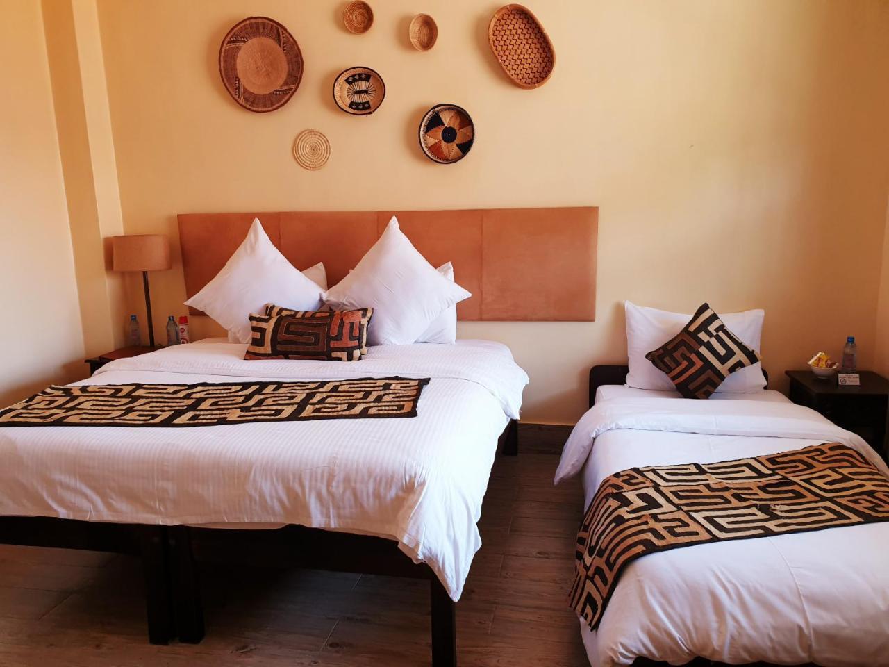 Acacia Tree Hotel 3*