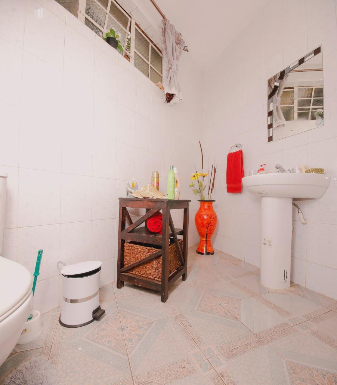 Bed & Breakfast Sherry Homes - Kwetu Nairobi