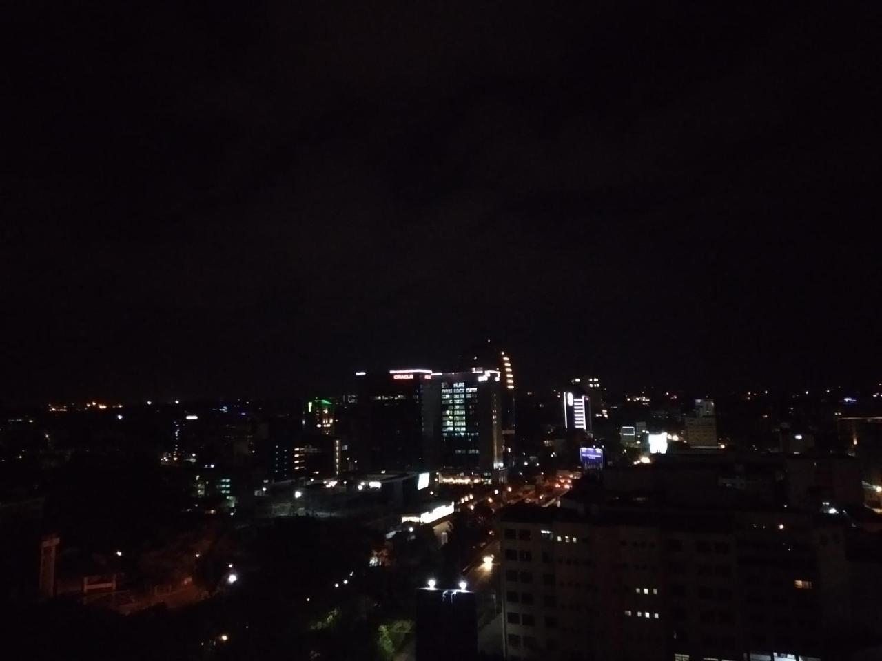 W Place Close * Nairobi