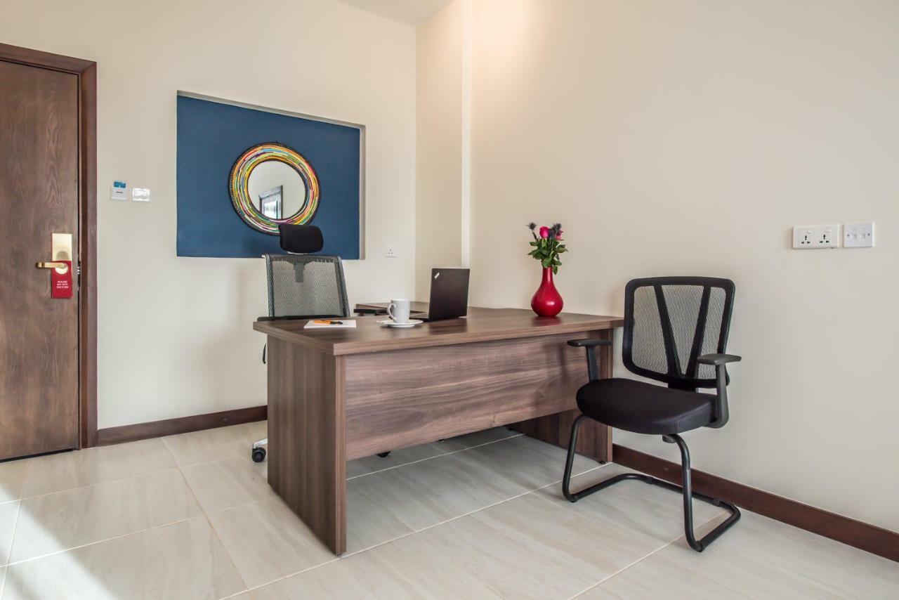 Glam - Near Westgate Mall, Westlands 4* Nairobi