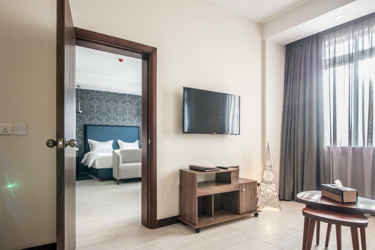 Hotel Glam - Near Westgate Mall, Westlands